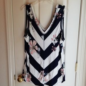 NWT 27/7 MAURICES STRIPED TANK TOP
